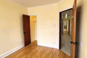 1143 E 81st Pl, Chicago, IL 60619 - Photo 11