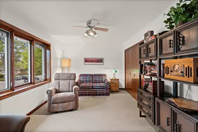 1227 S Highland Avenue, Arlington Heights, IL 60005 - Photo 23