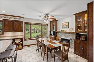 1227 S Highland Ave, Arlington Heights, IL 60005 - Photo 7