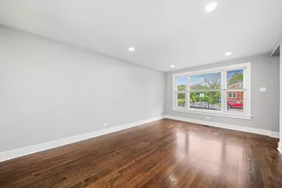 819 E 98th Place, Chicago, IL 60628 - Photo 39