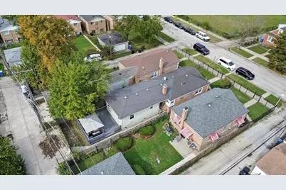 819 E 98th Place, Chicago, IL 60628 - Photo 57