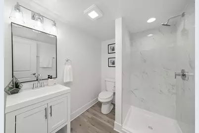 819 E 98th Place, Chicago, IL 60628 - Photo 23
