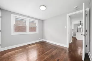 819 E 98th Pl, Chicago, IL 60628 - Photo 37
