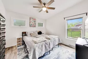 23694 N Park Rd, Lake Zurich, IL 60047 - Photo 9