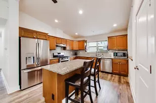 23694 N Park Rd, Lake Zurich, IL 60047 - Photo 7
