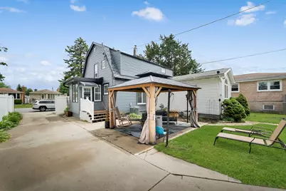 7826 Natchez Avenue, Burbank, IL 60459 - Photo 15