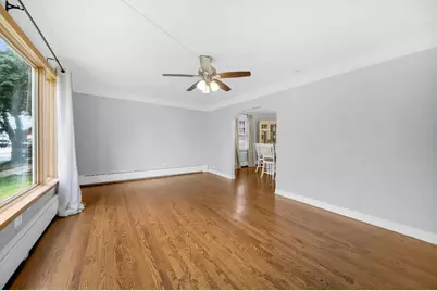 7826 Natchez Avenue, Burbank, IL 60459 - Photo 3
