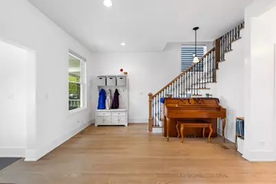 3136 S Komensky Avenue, Chicago, IL 60623 - Photo 5