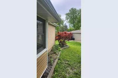 20831 N Maple Court, Deerfield, IL 60015 - Photo 3