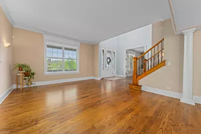 244 Clair View Court, Lake Zurich, IL 60047 - Photo 5