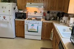 9168 Del Prado Dr, Palos Hills, IL 60465 - Photo 9