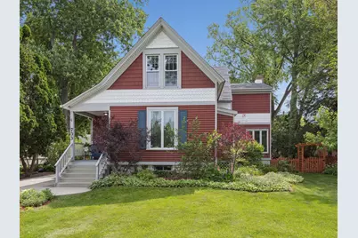733 N Waiola Avenue, La Grange Park, IL 60526 - Photo 1