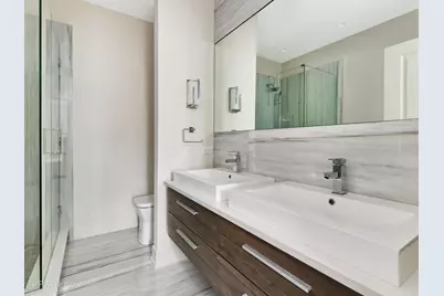 6911 N Western Avenue #1N, Chicago, IL 60645 - Photo 15