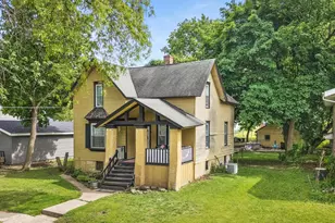 1509 Jackson St, Rockford, IL 61107 - Photo 1