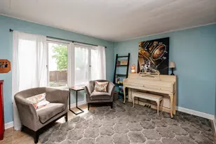 220 Elgin Ave, Forest Park, IL 60130 - Photo 9
