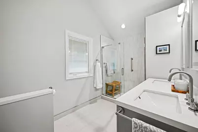 184 N Kenilworth Avenue, Glen Ellyn, IL 60137 - Photo 21