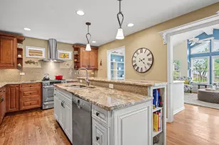 184 N Kenilworth Ave, Glen Ellyn, IL 60137 - Photo 15