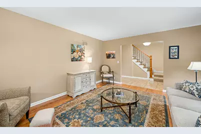 184 N Kenilworth Avenue, Glen Ellyn, IL 60137 - Photo 9