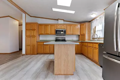 5715 Cypress Lane, Machesney Park, IL 61115 - Photo 9