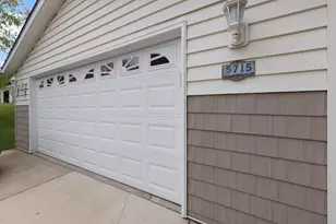 5715 Cypress Ln, Machesney Park, IL 61115 - Photo 19