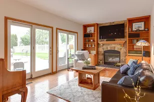 590 Hapsfield Ln, Buffalo Grove, IL 60089 - Photo 13