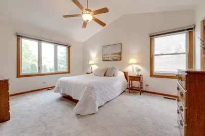 590 Hapsfield Lane, Buffalo Grove, IL 60089 - Photo 21