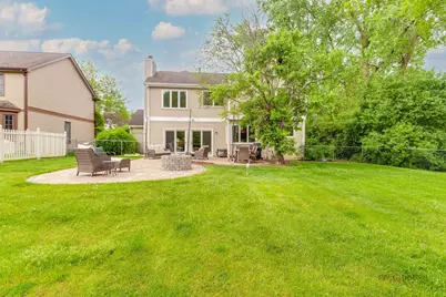 590 Hapsfield Lane, Buffalo Grove, IL 60089 - Photo 33