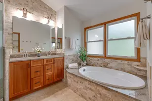 590 Hapsfield Ln, Buffalo Grove, IL 60089 - Photo 23