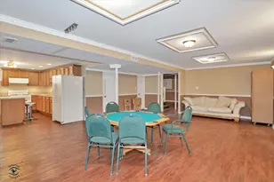 8001 Lockwood Ave S, Burbank, IL 60459 - Photo 19
