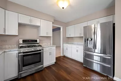 907 Secretariat Drive, Naperville, IL 60540 - Photo 15