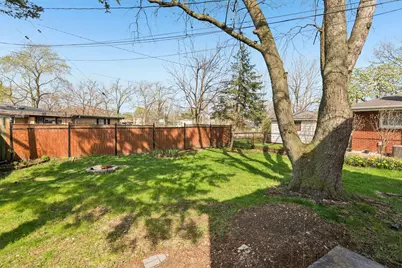 8646 Harms Road, Skokie, IL 60077 - Photo 21