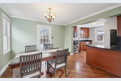 8646 Harms Road, Skokie, IL 60077 - Photo 5