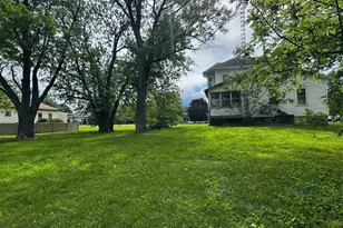 927 S Vermillion St, Streator, IL 61364 - Photo 33