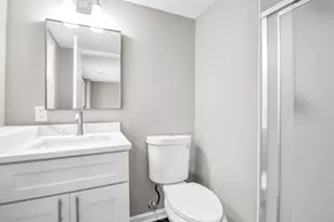 7450 Astor Ave, Hanover Park, IL 60133 - Photo 11