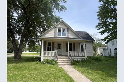 302 Oak Street, Earlville, IL 60518 - Photo 1