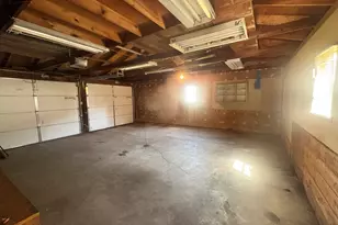302 Oak St, Earlville, IL 60518 - Photo 25