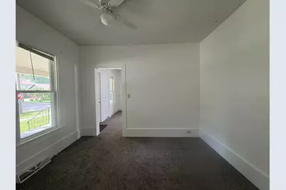 302 Oak Street, Earlville, IL 60518 - Photo 9