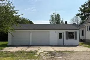 302 Oak St, Earlville, IL 60518 - Photo 27