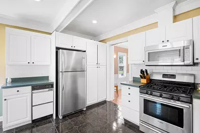 1316 Whitcomb Avenue, Des Plaines, IL 60018 - Photo 7