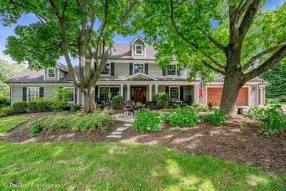 714 Thomas Court, Libertyville, IL 60048 - Photo 1