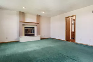 1350 Featherstone Rd, Rockford, IL 61107 - Photo 23
