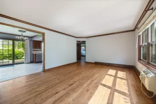 1702 E Northwest Hwy, Arlington Heights, IL 60004 - Photo 3