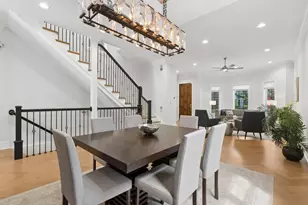 2447 W Winona St, Chicago, IL 60625 - Photo 7