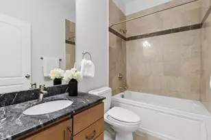 2447 W Winona St, Chicago, IL 60625 - Photo 25
