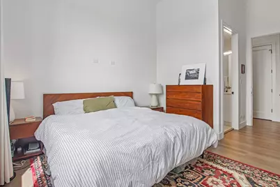 2423 W Fullerton Avenue #4F, Chicago, IL 60647 - Photo 11