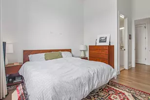 2423 W Fullerton Ave, Chicago, IL 60647 - Photo 11