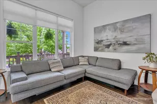 5642 N Lockwood Ave, Chicago, IL 60646 - Photo 5