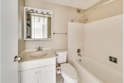444 W Fullerton Parkway #1010, Chicago, IL 60614 - Photo 15