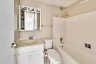 444 W Fullerton Pkwy, Chicago, IL 60614 - Photo 15