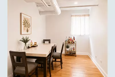 681 1/2 W Wrightwood Avenue #1W, Chicago, IL 60614 - Photo 5